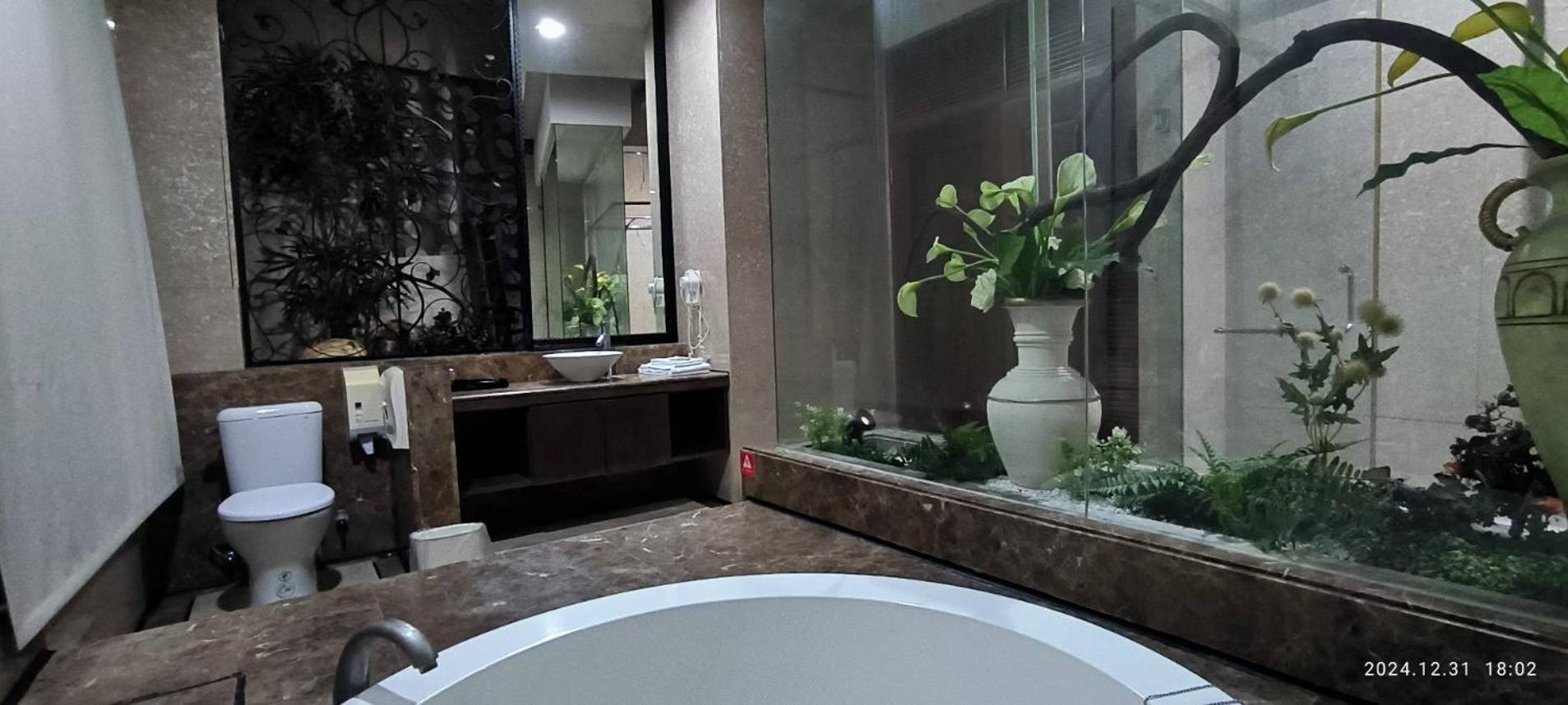 Shantis Motel Kota Chiayi Bagian luar foto