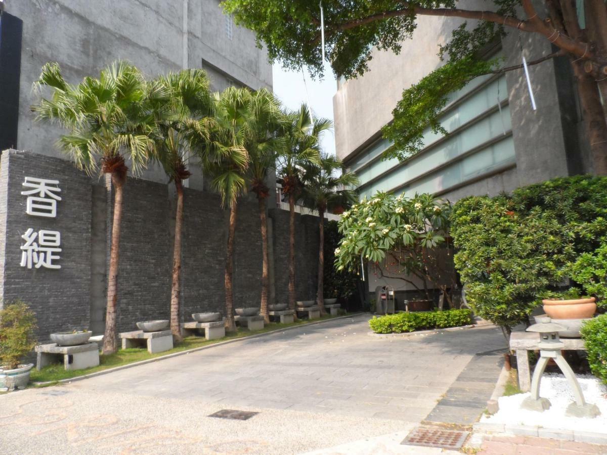 Shantis Motel Kota Chiayi Bagian luar foto
